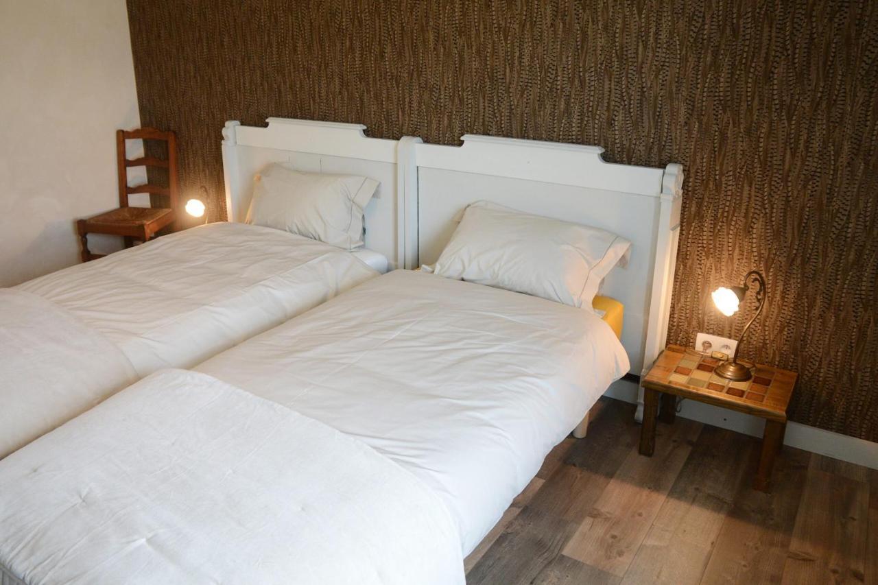O Mont Des Rnauds Hotel Bertrix Luaran gambar