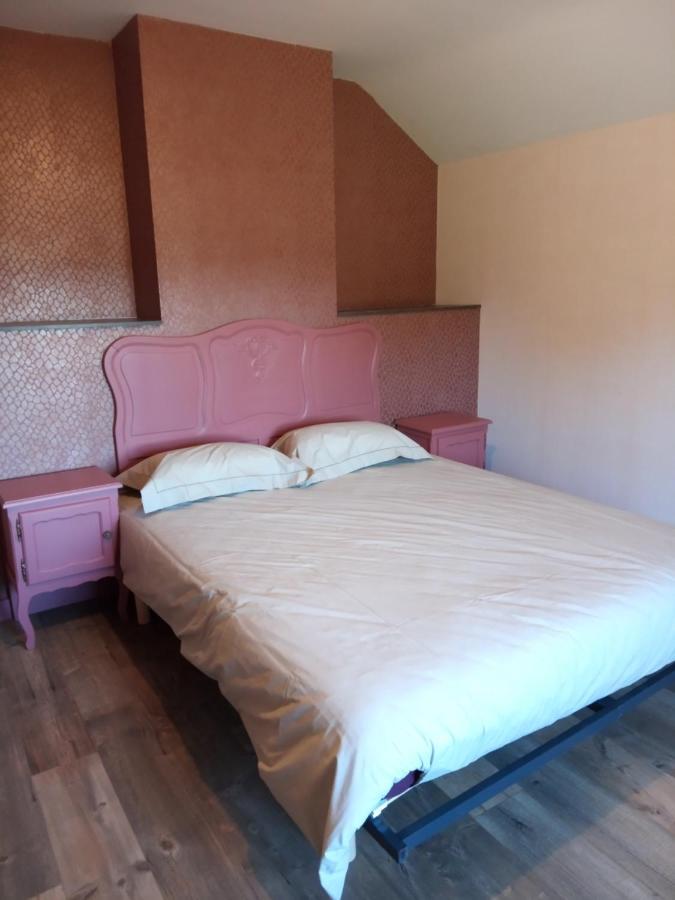 O Mont Des Rnauds Hotel Bertrix Luaran gambar